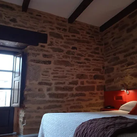 Guest house Real De Misas 4*