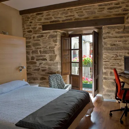 Konukevi Real De Misas 4*