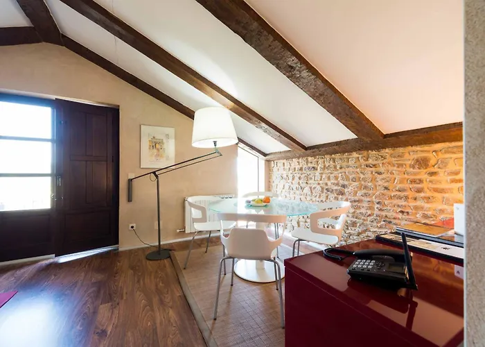 Konukevi Real De Misas